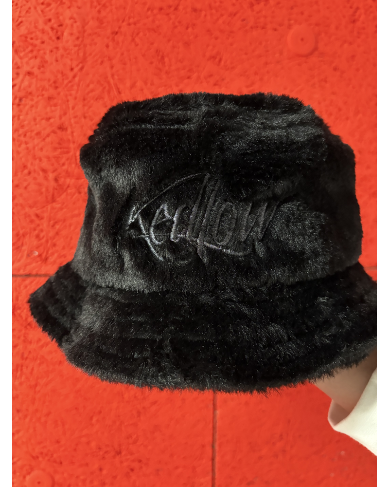 Bucket Hat aus Kunstfell